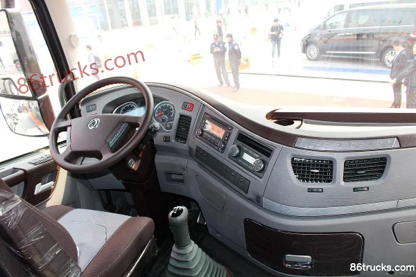 Dongfeng Commercial Vehicle Tianlong Flagship KX 2019 Model 480hp 4X2(6 wheels) Tractor Truck Cab (1) | 86Trucks