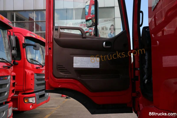 JAC Gallop K5L Medium Truck Luxury 160 hp 4X2(6 wheels) Day Cab Cargo Truck Chassis (2) | 86Trucks