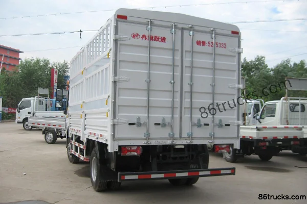 Yuejin Chaoyue C500-33, 140 ch, 4X2(6 roues) , camion porteur à ridelles, cabine avancée, 4,1 m Extérieur (2) | 86Trucks