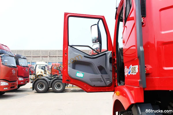 FAW Liute Jinlu Medium Truck 160hp 4X2(6 wheels) 5300mm Wheelbase Cargo Truck Chassis Cab (1) | 86Trucks