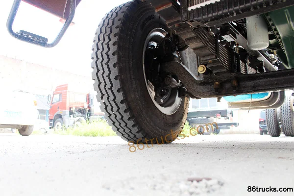 FAW Liute Jinlu Medium Truck 160hp 4X2(6 wheels) 5300mm Wheelbase Cargo Truck Chassis (3) | 86Trucks