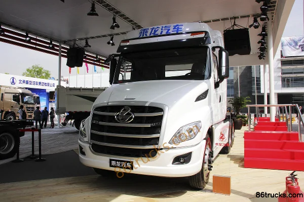 Dongfeng Liuqi Chenglong T7 Heavy Truck 520hp 6X4(10 wheels) Long-nose Tractor Truck Exterior (3) | 86Trucks