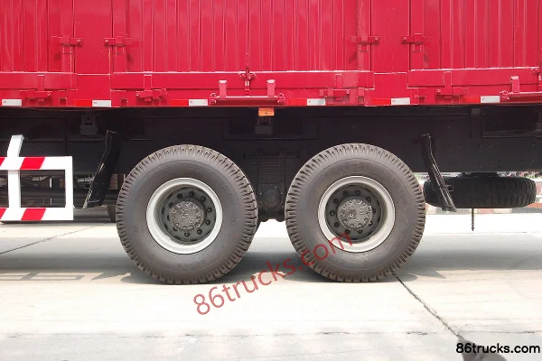 SHACMAN Delong F2000 Heavy Truck 310hp 8X4(12 wheels) 7m Dump Truck Chassis (2) | 86Trucks