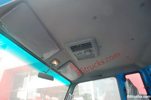 JAC Weiling camion porteur moyen 130 ch 4X2(6 roues) plateau Cabine (2) | 86Trucks