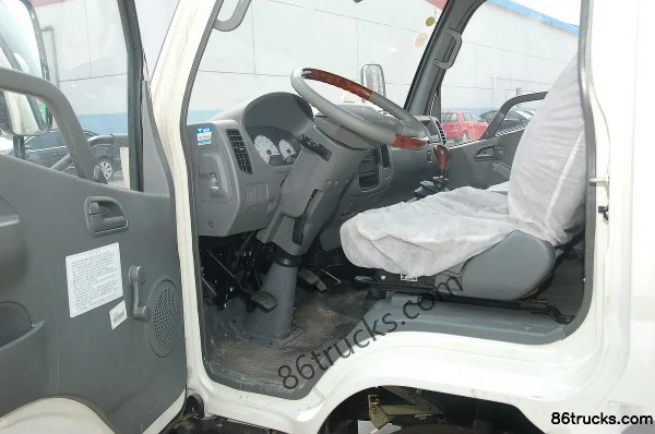 Foton Aumark A Series 95 hp 4X2(6 wheels) 3.8m Day Cab Flatbed Light Truck (2) | 86Trucks
