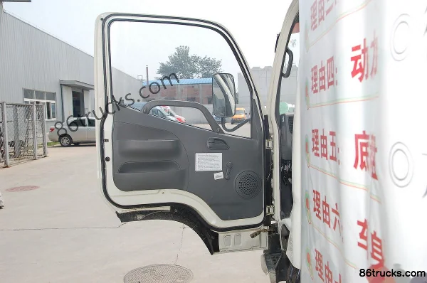 Foton Aumark A Series 95 hp 4X2(6 wheels) 3.8m Day Cab Flatbed Light Truck (1) | 86Trucks