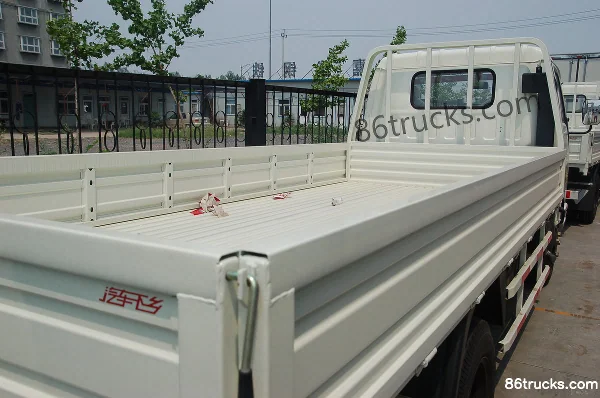 Foton Aumark N Series 95 hp 4X2(6 wheels) 4.3m single-row flatbed light truck Body (2) | 86Trucks