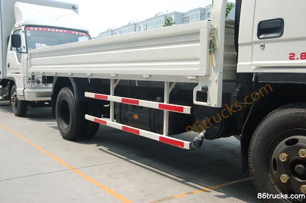 Foton Aumark N Series 95 hp 4X2(6 wheels) 4.3m single-row flatbed light truck Chassis (2) | 86Trucks