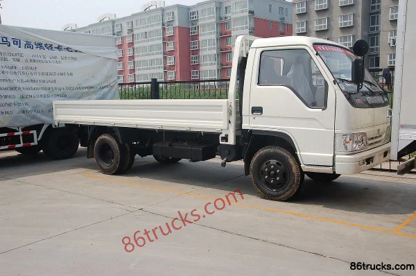 Foton Aumark N Series 95hp 4X2(6 wheels) 4.25m Single Row Flatbed Light Truck Exterior