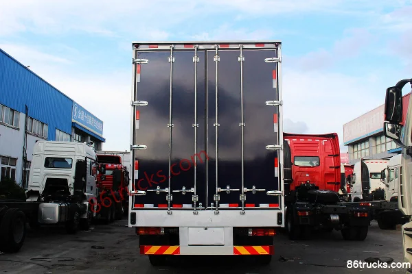 SHACMAN Delong New M3000 Lightweight Version 350hp 6X2(8 wheels) 9.5m Stake Truck (China VI) Body (2) | 86Trucks