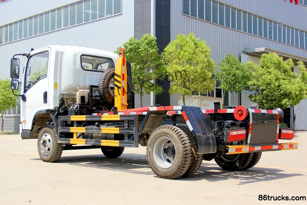 SHACMAN Commercial Vehicle Xuande X9 130 hp 4X2(6 wheels) Detachable Container Garbage Truck (Chufei Brand) Exterior (3) | 86Trucks
