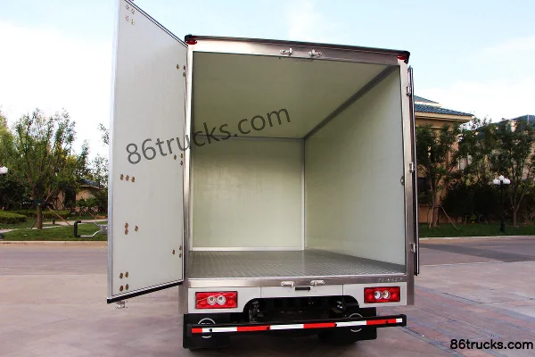 Foton Auman CTS 170hp 4X2(6 wheels) 4.8m One-and-a-half Row Van Cargo Truck (China VI) Body (1) | 86Trucks