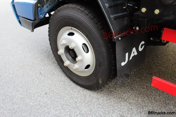 JAC Kangling 33 Wide Body 143 hp 4X2(6 wheels) 4.18m Single Row Flatbed Light Truck Chassis (3) | 86Trucks
