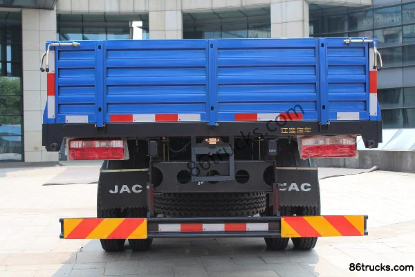 JAC Junling V7 156 hp 4X2(6 wheels) 4.845 m Single Row Flatbed Light Truck Body (2) | 86Trucks