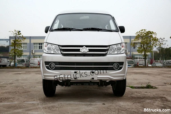Changan Kuayue Xinbao II 1.2L 88 ch 4X2(6 roues) 2,6 m micro camion plateau double cabine Extérieur (2) | 86Trucks
