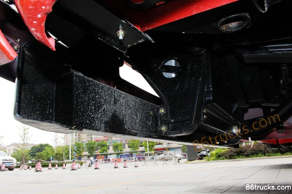 FAW Jiefang J6P tracteur routier 500 ch 6X4(10 roues) version confort Châssis (3) | 86Trucks