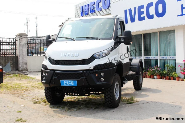IVECO Daily Medium Truck 170hp 4X4(6 wheels) Single Row Cargo Truck Chassis (55C17HW) Exterior (3) | 86Trucks