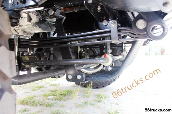 IVECO Daily Medium Truck 170hp 4X4(6 wheels) Single Row Cargo Truck Chassis (55C17HW) (3) | 86Trucks