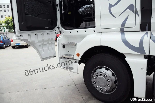 Sinotruk Sitrak SITRAK C7H poids lourd 400 ch 6X2(8 roues) Tracteur routier (ZZ4256V25CHD1B/V7GB-T) Cabine (2) | 86Trucks
