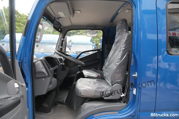 JAC Shuailing K340 120 hp 4X2(6 wheels) 3.2m Double Row Van Light Truck Cab (3) | 86Trucks