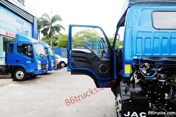 JAC Shuailing E330 120 ch 4X2(6 roues) châssis de camion fourgon 4,18 m cabine simple (3) | 86Trucks