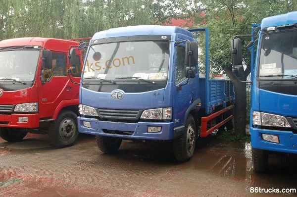 FAW Jiefang Qingdao Sailong camion porteur 120 ch 4X2(6 roues) 6,1 m plateau à ridelles Extérieur (2) | 86Trucks
