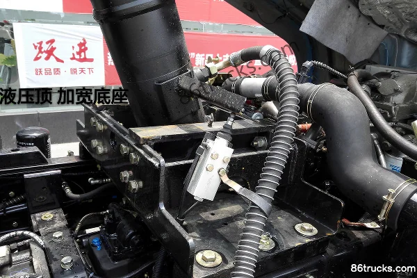 Yuejin Kaituo H500 Multi-Purpose Type 102hp 4X2(6 wheels) 4.2m Dump Truck Chassis (2) | 86Trucks
