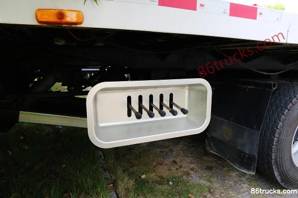 FAW Jiefang Hu VH 144 hp 4X2(6 wheels) Wrecker Truck (Chengliwei Brand) Body (1) | 86Trucks