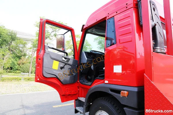 FAW Jiefang Qingdao Long V 180 ch 4X2(6 roues) camion plateau (marque Chengliwei) Cabine (1) | 86Trucks