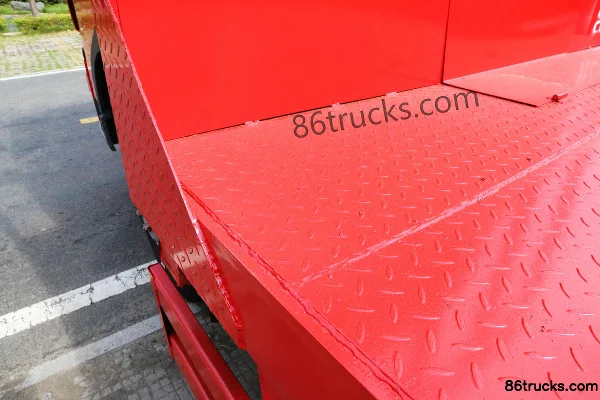 FAW Jiefang Qingdao Long V 180 ch 4X2(6 roues) camion plateau (marque Chengliwei) Carrosserie (2) | 86Trucks
