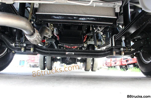 Foton Aoling CTX 141 hp 4X2(6 wheels) Explosive Material Transport Truck Chassis (2) | 86Trucks