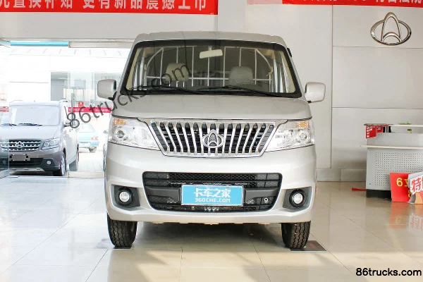 Changan véhicule léger Ruixing M80 modèle 2016 109 ch 1,5 L fourgon fermé Extérieur (2) | 86Trucks