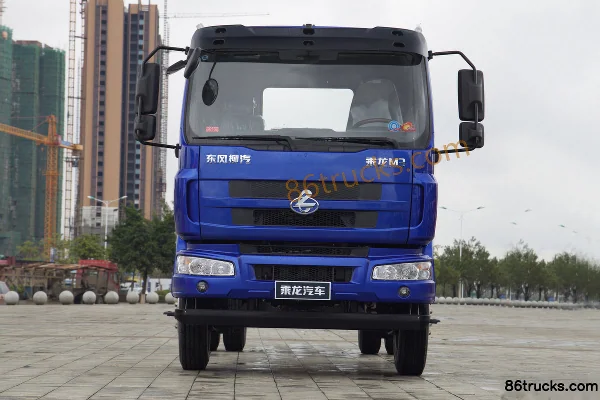 Dongfeng Liuqi Chenglong M3 Medium Truck 160hp 4X2(6 wheels) 6.75m Flatbed Cargo Truck Chassis Exterior (2) | 86Trucks