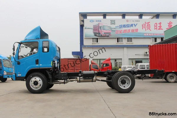 FAW Jiefang Lin V 140 hp 4X2(6 wheels) 4200 mm Wheelbase Light Truck Chassis Exterior (3) | 86Trucks