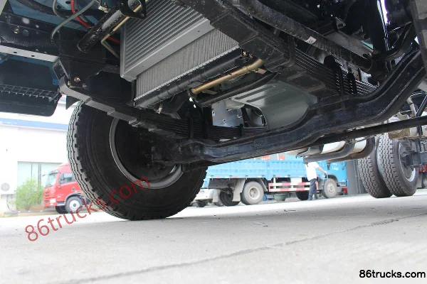 FAW Jiefang Lin V 140 hp 4X2(6 wheels) 4200 mm Wheelbase Light Truck Chassis (3) | 86Trucks