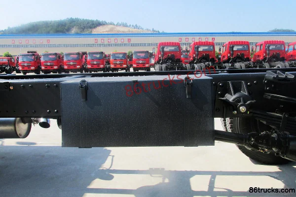CHUANJIAO medium truck 160 hp 4X2(6 wheels) 5200 wheelbase cargo truck chassis (3) | 86Trucks