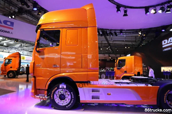 DAF XF Heavy Truck 510 hp 4X2(6 wheels) Tractor Truck Exterior (2) | 86Trucks