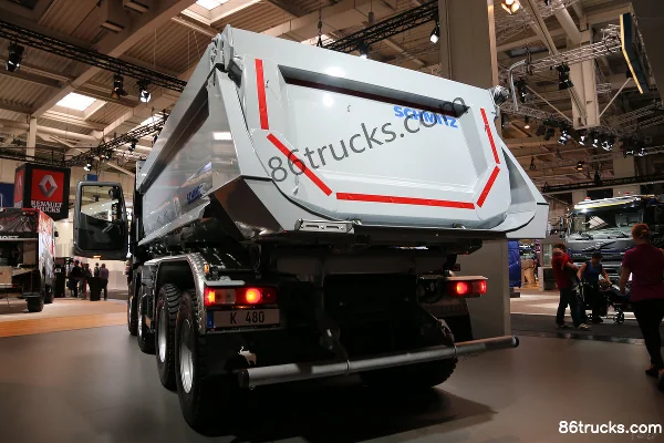 Renault Kerax Heavy Truck 480hp 8X4(12 wheels) Dump Truck Exterior (3) | 86Trucks