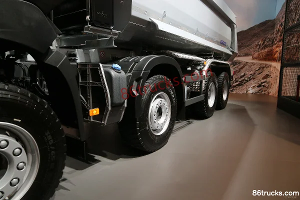 Renault Kerax Heavy Truck 480hp 8X4(12 wheels) Dump Truck Chassis (1) | 86Trucks