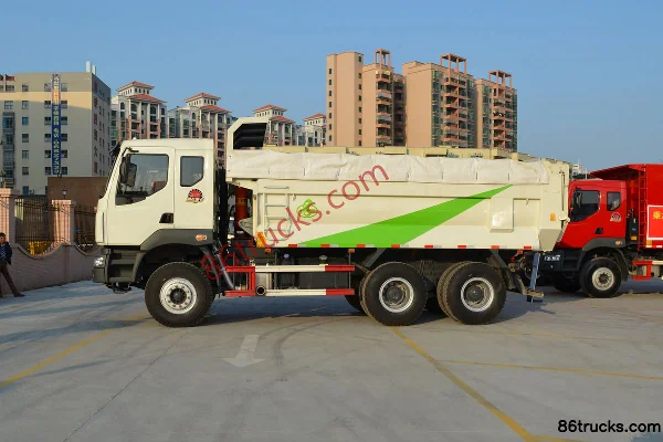 Dongfeng Liuqi Chenglong M5 310 hp 6X4(10 wheels) 5.6m Dump Truck Exterior (3) | 86Trucks