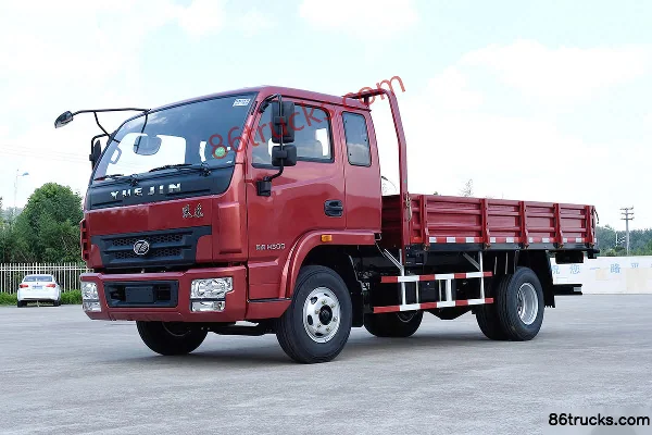 Yuejin Shuaihu H300-36 113hp 4X2(6 wheels) 4.4m semi-crew flatbed light truck Exterior (2) | 86Trucks