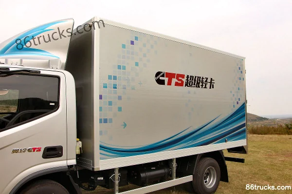 Foton Ollin CTS 143 ch 4X2(6 roues) camion léger fourgon 4,14 m cabine simple Carrosserie (1) | 86Trucks