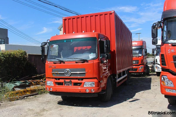 Dongfeng Commercial Vehicle Tianjin Medium Truck 160 hp 4X2(6 wheels) 6.8m van cargo truck Exterior (2) | 86Trucks