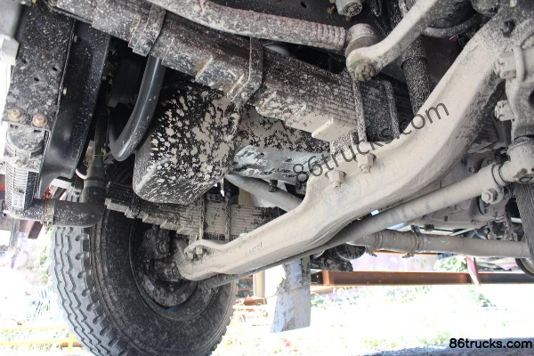 Dongfeng Commercial Vehicle Tianjin Medium Truck 160 hp 4X2(6 wheels) 6.8m van cargo truck Chassis (3) | 86Trucks