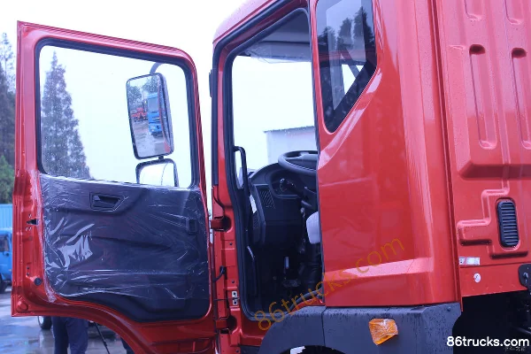 Dongfeng Duolika D9 180hp 4X2(6 wheels) 7.68m Van Cargo Truck Chassis Cab (3) | 86Trucks