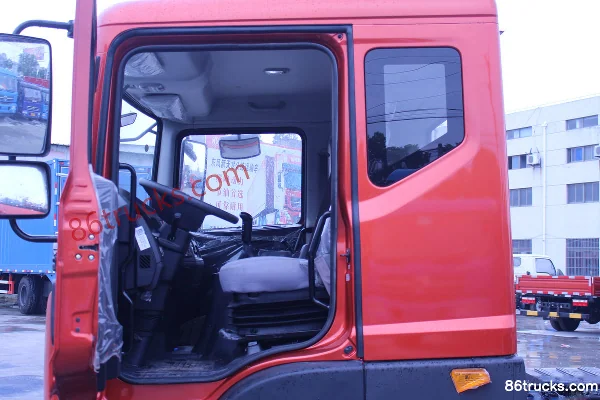 Dongfeng Duolika D9 180hp 4X2(6 wheels) 7.68m Van Cargo Truck Chassis Cab (2) | 86Trucks