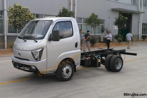 Feidi GX Shuxiang Edition 1.5L 108 hp 4X2(6 wheels) 3.6m single-row flatbed truck Exterior (3) | 86Trucks