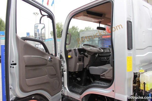 Foton Aumark S3 Series Value Mountain Edition 143 hp 4X2(6 wheels) 4.14m Single Row Van Light Truck (China V) Cab (1) | 86Trucks