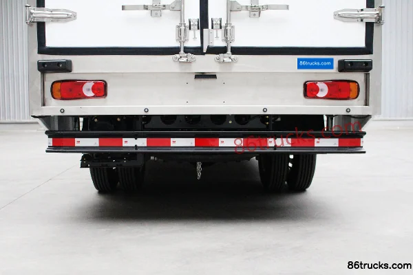 Geely FARIZON E200 Luxury Edition 4.2m single-row refrigerated truck (electric) 4X2(6 wheels) Cab (1) | 86Trucks