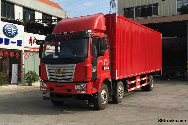 FAW Liute Jinlu Medium Truck 220hp 6X2(8 wheels) 9.6m Box Cargo Truck Exterior (3) | 86Trucks